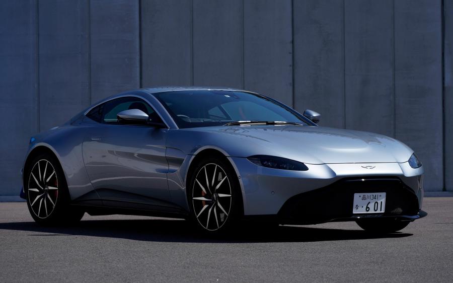 Aston Martin Vantage (JP) '2018